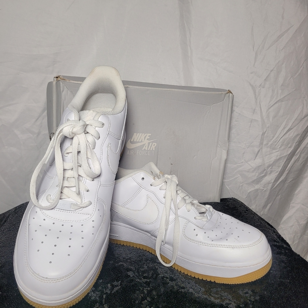 Mens Nike Air Force 1 US12.5